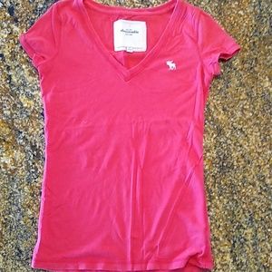 Abercrombie v neck Tee